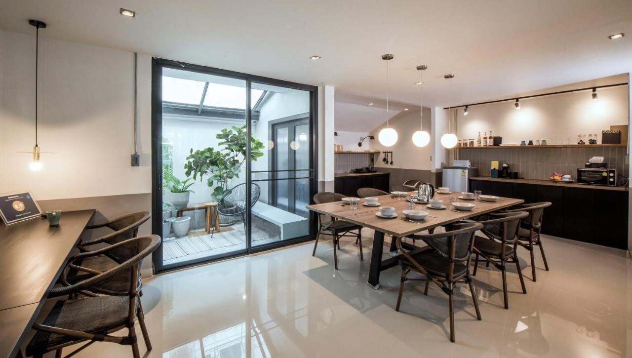 Aridom Designer Loft House Villa Bangkok Exteriör bild